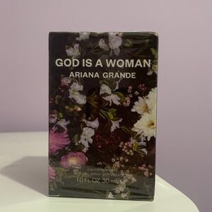 Ariana Grande ‘God is a woman’ 1.0 oz perfume